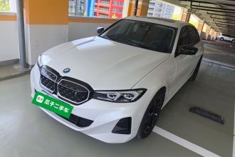 宝马i3 2023款 eDrive 40 L 曜夜套装