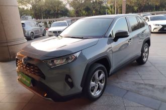 丰田 RAV4荣放 2022款 2.0L CVT两驱风尚版