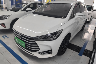比亚迪 宋MAX 2018款 1.5T 自动智联豪华型 6座