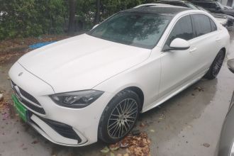 奔驰C级 2023款 改款二 C 260 L 运动版