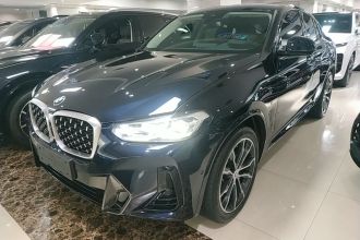 宝马X4 2022款 xDrive 30i M运动套装