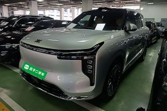 智己汽车 智己LS8 2026款 52 Max+ 奢享大六座