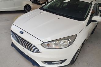 福特 福克斯 2015款 三厢 EcoBoost 125 自动超能风尚型