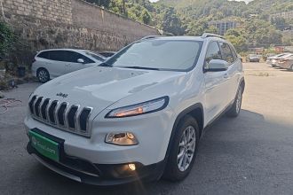 Jeep 自由光 2017款 2.0L 优越版
