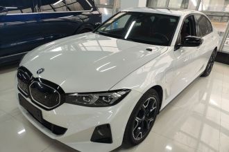 宝马i3 2024款 eDrive 40 L 曜夜套装