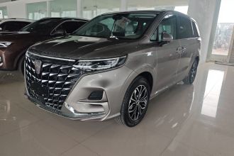 荣威iMAX8新能源 2025款 1.5T DMH 陆尊奢享版