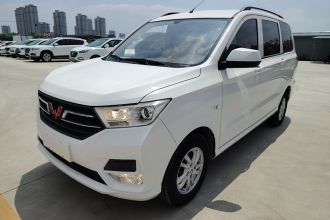 五菱汽车 五菱宏光 2021款 1.5L S标准型LAR