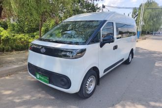 上汽大通MAXUS 大拿V1 2024款 V1 长轴高顶 多功能版（62kWh）