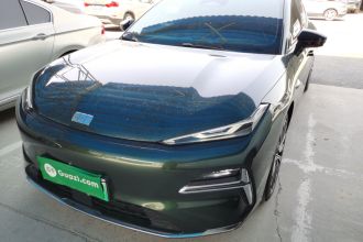 吉利银河 银河星耀8 2025款 130km EM-P 星舰版