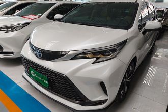 丰田 格瑞维亚 2022款 2.5L混动 尊爵版