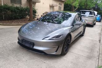 特斯拉 Model 3 2024款 高性能全轮驱动版
