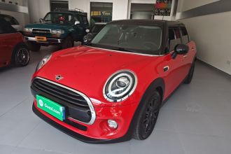 MINI 2019款 1.5T COOPER 经典派 五门版