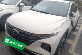 现代 2021款 途胜L 1.5T DCT LUX尊贵版
