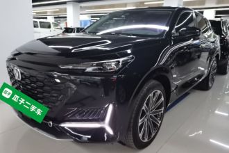 长安UNI-K 2021款 2.0T 尊贵型