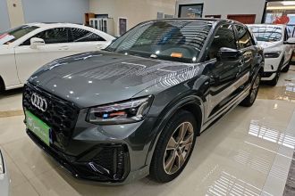 奥迪Q2L 2022款 35 TFSI 时尚动感型