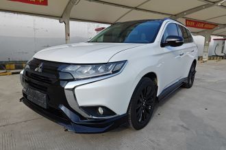 三菱 欧蓝德 2021款 2.4L 四驱曜动版 5座