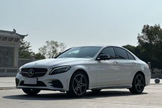 奔驰C级 2020款 改款 C 260 运动版