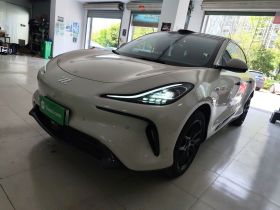 智己汽车 智己LS6 2023款 Max 标准版