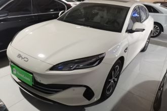 比亚迪 海豹06新能源 2025款 DM-i 智驾版 120KM尊荣型