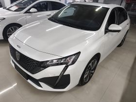 标致408 2022款 1.6T 追光版