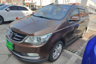 宝骏730 2016款 1.5L 手动舒适型 7座 国V