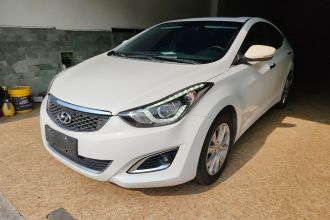 现代 朗动 2016款 1.6L 自动尊贵型