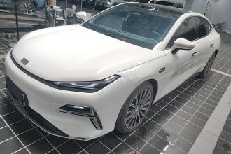 吉利银河 银河星耀8 2025款 130km EM-P 星舰版