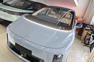 理想汽车 理想i8 2025款 标准版