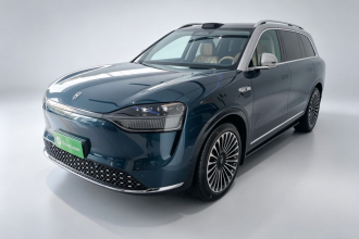 鸿蒙智行 问界M9 2025款 增程 Ultra版 52kWh 6座版 (192线激光雷达）