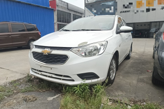 雪佛兰 2015款 赛欧3 1.5L 手动理想天窗版