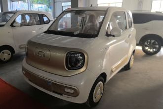奔腾小马 2026款 222km 炫彩马