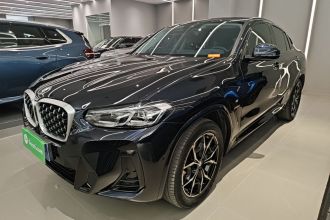 宝马X4 2022款 xDrive 25i M运动套装