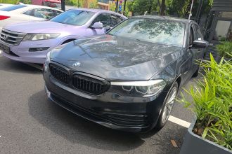 宝马5系 2020款 525Li 豪华套装