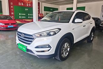 现代 途胜 2015款 1.6T 双离合两驱智能型