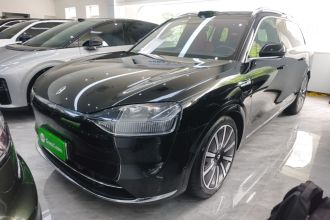 鸿蒙智行 问界M9 2025款 增程 Ultra版 52kWh 5座版 (192线激光雷达）