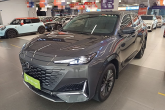 长安UNI-K 2023款 2.0T 两驱悦尚型