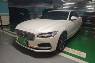 沃尔沃S90 2021款 B5 智雅豪华版