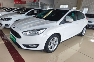 福特 福克斯 2015款 两厢 1.6L 手动舒适型