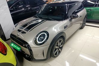 MINI 2023款 改款 2.0T COOPER S 艺术家