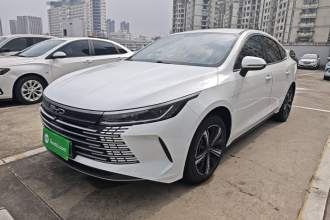 比亚迪 驱逐舰05 2023款 冠军版 DM-i 120KM 尊贵型