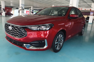 福特 福睿斯 2021款 1.5L 自动钻石版