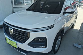 宝骏530 2020款 1.5T 手动豪华型 6座