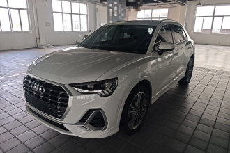 奥迪Q3 2021款 40 TFSI 时尚动感型
