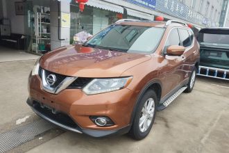 日产 奇骏 2015款 2.0L CVT舒适MAX版 2WD