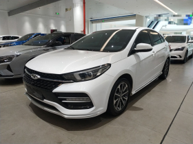 奇瑞 艾瑞泽GX 2019款 冠军版 1.5L 手动时尚型