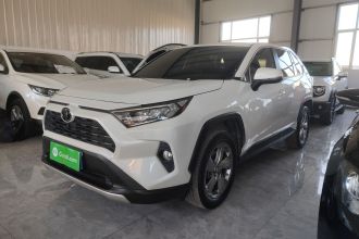 丰田 RAV4荣放 2020款 2.0L CVT两驱风尚PLUS版