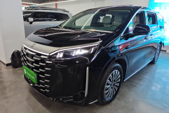 比亚迪 夏 2026款 DM-i 1.5T 218KM 超越型