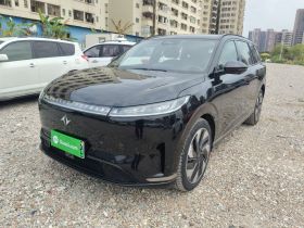 东风奕派 eπ008 2024款 210Max增程版 6座