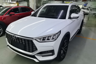 比亚迪 宋PLUS 2020款 1.5T 自动尊贵型
