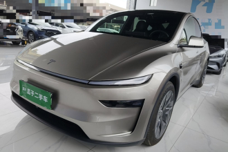 特斯拉 Model Y L 2025款 长续航全轮驱动版